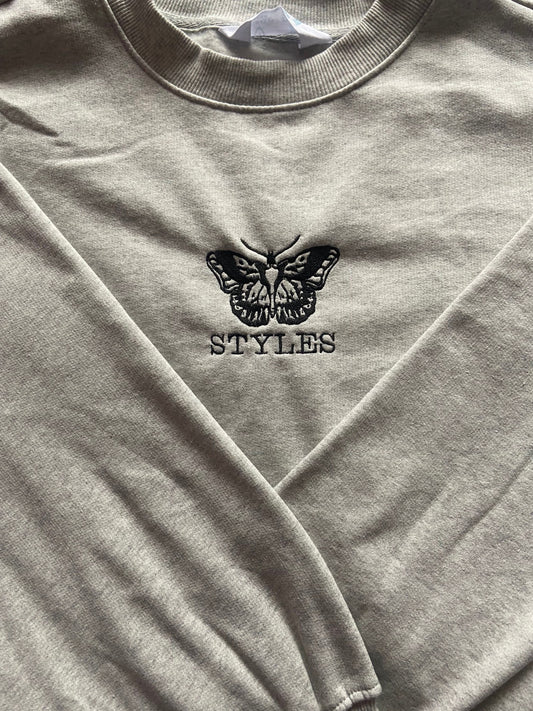 H.S - butterfly sweatshirt